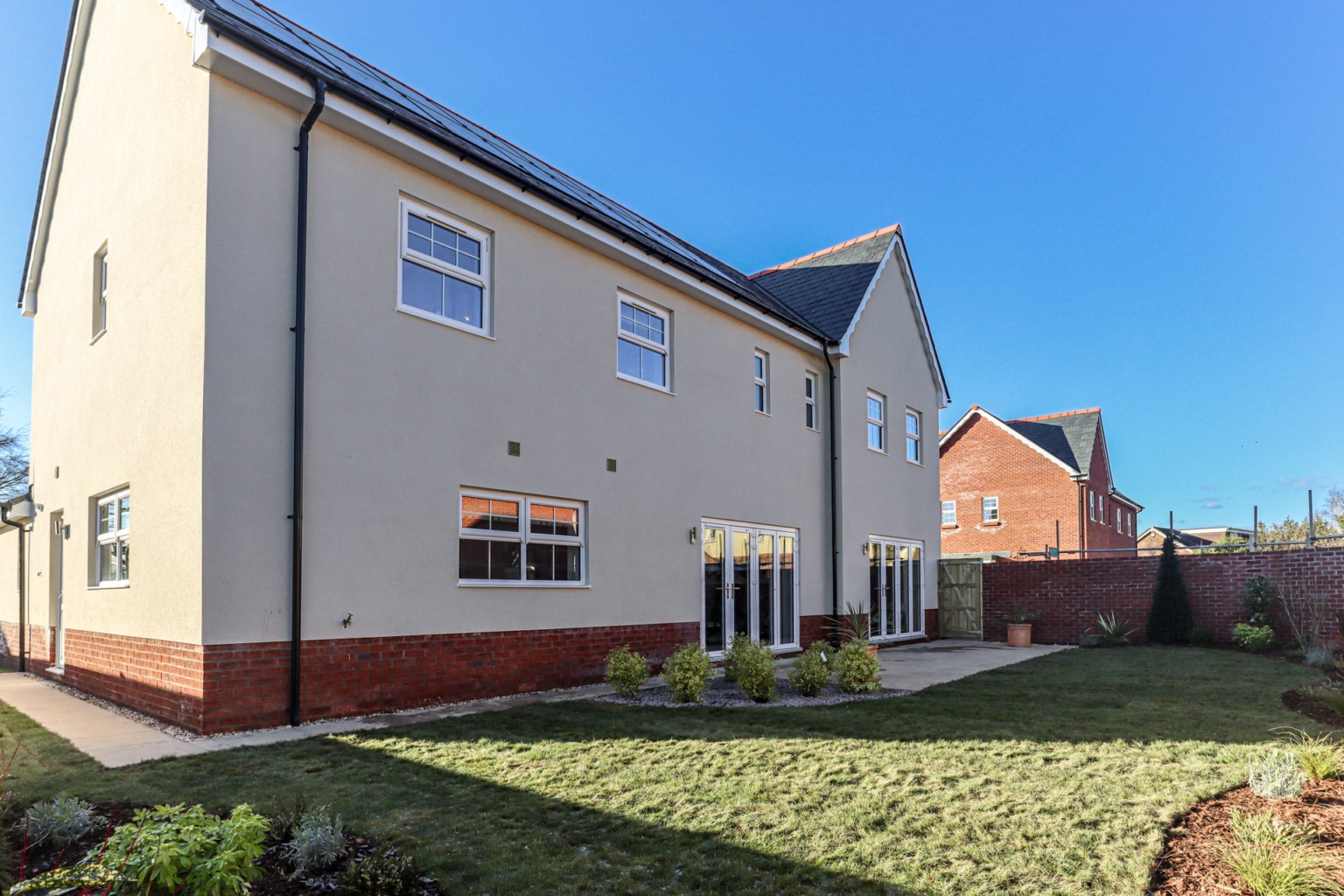 Yeoman Gardens Strongvox Homes Award winning House Builder, Homes